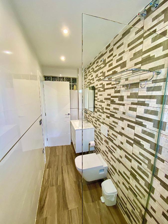 Apartamento En El Centro D阿尔比尔 外观 照片
